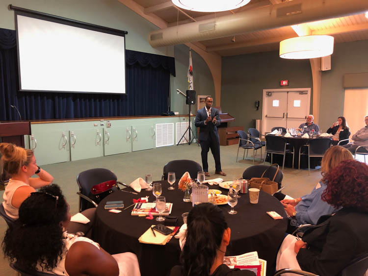 Luncheon Oct Cbba 31