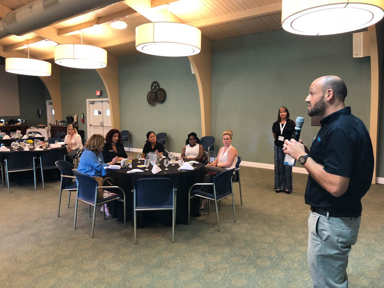 Luncheon Oct Cbba 35